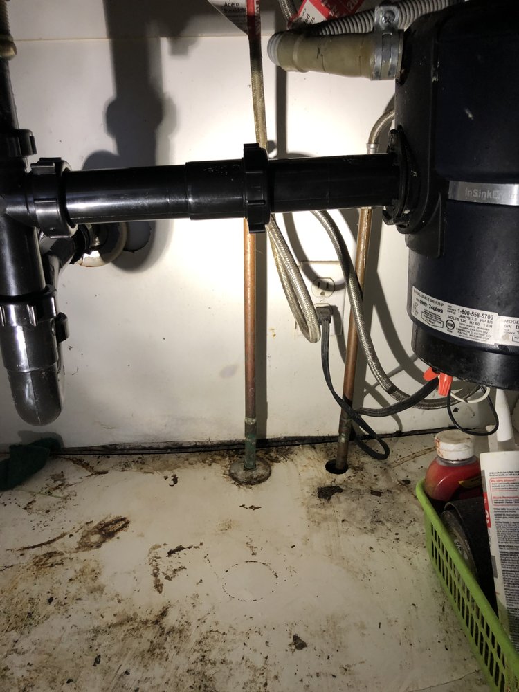 Slide of 911 Plumbing Heating & Air Conditioning