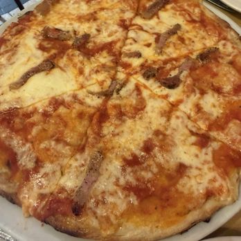 Er Faciolaro - Pork pizza - Roman Near Me - Rome, RM Er Faciolaro - Pork pizza - Roman Near Me - Rome, RM