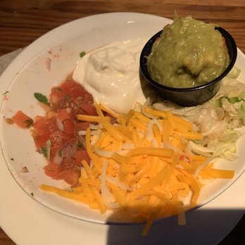 Miller's Ale House - Salsa and guacamole for the fajita - Sports Bars Near Me - Newark, Delaware