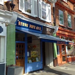 Grove Park Deli