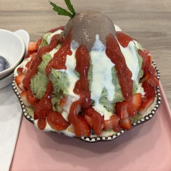 Ever After Tearoom & Eatery - Strawberry Matcha - Shaved Ice Near Me - Irvine, California