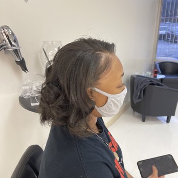 Shampoo Bar - Hair Salons Near Me - Snellville, Georgia