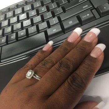 Loop Nail Spa - Nail Salons Near Me - Chicago, Illinois