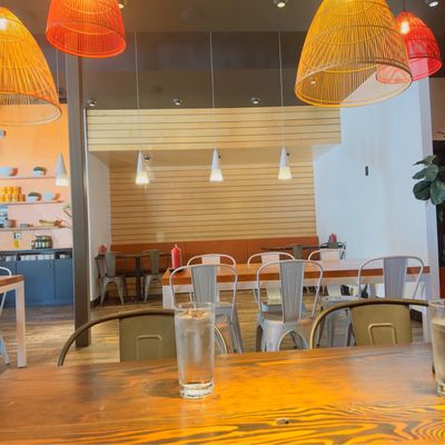 Lá Sen Vietnamese Grill by null