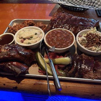 Bobby Q - Mesa - The "Whole Hog" - New American Near Me - Mesa, Arizona