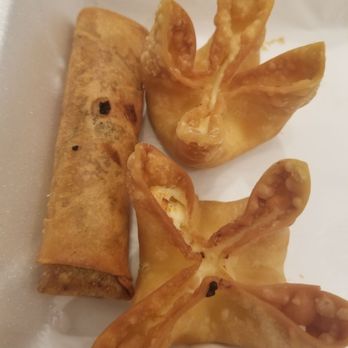 Pearl of Canton - Crab rangoon, pork egg roll - Sushi Bars Near Me - West Bend, Wisconsin Pearl of Canton - Crab rangoon, pork egg roll - Sushi Bars Near Me - West Bend, Wisconsin