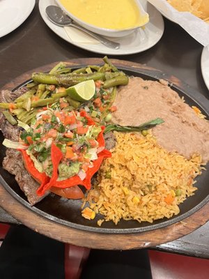 Dos Salsas by null