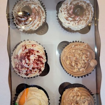 The Apron & Whisk - The packaging is so cute and each one of these were moist and delicious, even a week later. - Cupcakes Near Me - Union City, California The Apron & Whisk - The packaging is so cute and each one of these were moist and delicious, even a week later. - Cupcakes Near Me - Union City, California