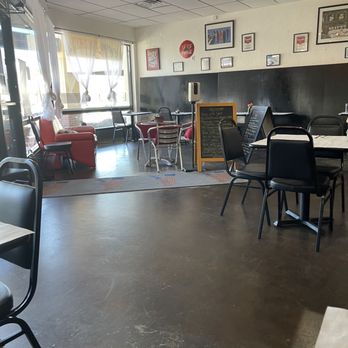Eating Americana - New American Near Me - Norcross, Georgia