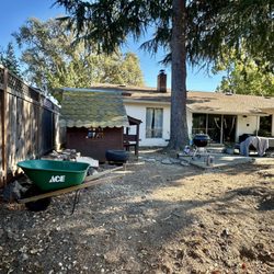 Esmeralda's Landscaping - Before
