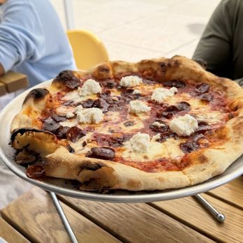 Delarosa Palo Alto - Hot honey pizza - Pizza Near Me - Palo Alto, California