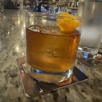 One Bourbon - Gluten free, Evan Williams based Old Fashioned - American Near Me - Grand Rapids, Michigan One Bourbon - Gluten free, Evan Williams based Old Fashioned - American Near Me - Grand Rapids, Michigan