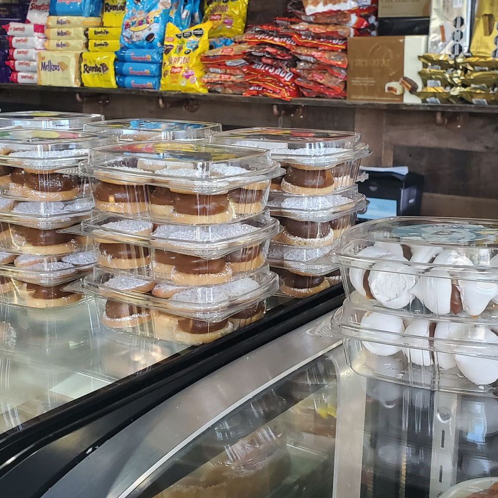 Bariloche Gourmet - Selection - Bakeries Near Me - Miami, Florida Bariloche Gourmet - Selection - Bakeries Near Me - Miami, Florida