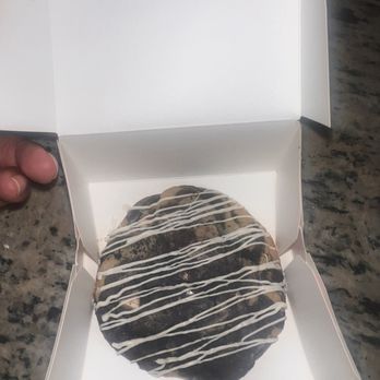 Crumbl - Toco Hills - Bakeries Near Me - Atlanta, Georgia