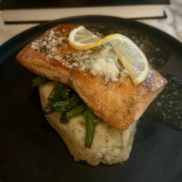 Garlic Thyme Butter Salmon Garlic Thyme Butter Salmon