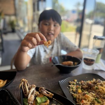 Pholuscious - Fried 6. House Special Chicken Wings (8 Pieces) This is my son's favorite. He found a piece that looked like a hen. - Vietnamese Near Me - Huntington Beach, California Pholuscious - Fried 6. House Special Chicken Wings (8 Pieces) This is my son's favorite. He found a piece that looked like a hen. - Vietnamese Near Me - Huntington Beach, California