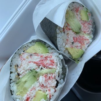 YUMMY SUSHI BURRITO - Updated February 2026 - 375 Photos & 323 Reviews
