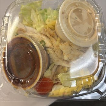 Parkstone Wood Kitchen - Bbq chicken salad - New American Near Me - Portland, Oregon
