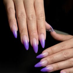 Hard gel ( builder gel) purple Ombré