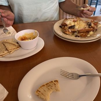 Greeko's Grill & Cafe - hummus and pita nachos - Greek Near Me - Abingdon, Virginia