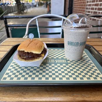 Harlem Shake - Cheeseburger & Milkshake. - American Near Me - Brooklyn, New York