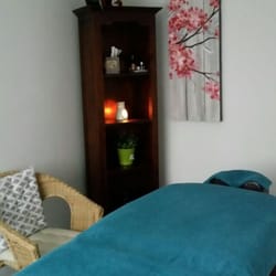 Good Vibrations Massage & Acupuncture