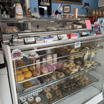 Bagel Time Cafe - bagel case - Cafes Near Me - Cape May, New Jersey Bagel Time Cafe - bagel case - Cafes Near Me - Cape May, New Jersey