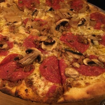 LouEddie's Pizza - Loueddies pizza with half onions. Cheese was amazing but the onions were a bit much! - Pizza Near Me - Skyforest, California