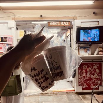 Henry's Place - Ice cream - Ice Cream & Frozen Yogurt Near Me - Honolulu, Hawaii