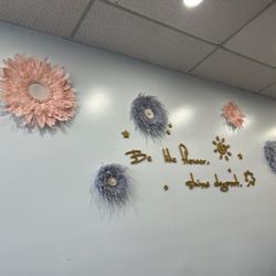 Twins Nail & Lash - Interior