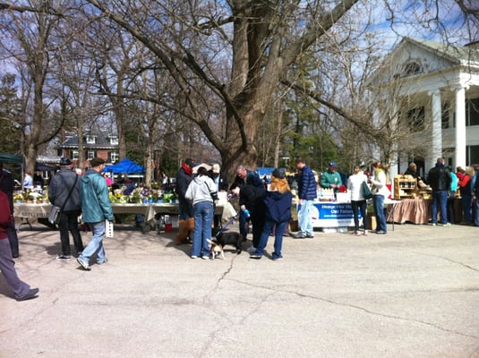 Douglass Loop Farmers Market by null