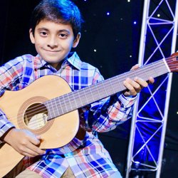 Our guitar students are so COOL !