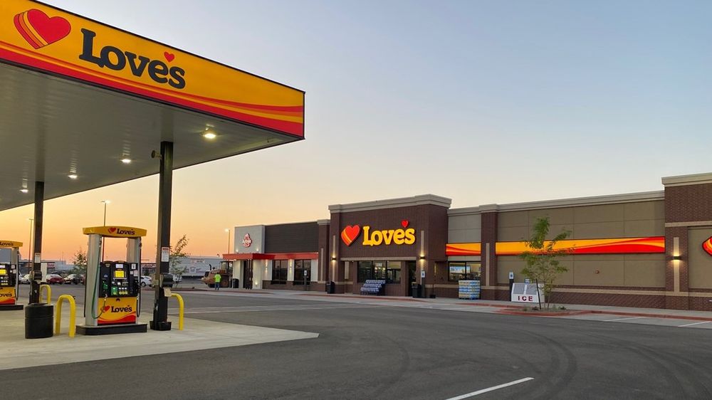LOVE’S TRAVEL STOP 2252 E Kartchner St, Pasco, Washington Gas