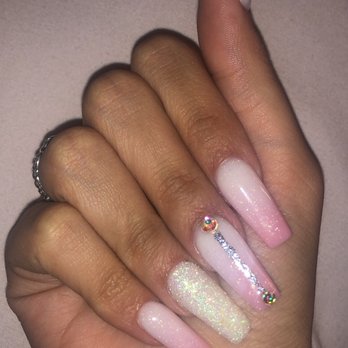 VT Nails & Spa - Full set of acrylics - Nail Salons Near Me - Oak Lawn, Illinois