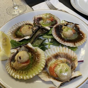 Los Cachitos - Scallops. Omg the juice was amazing. - Brasseries Near Me - Barcelona, B Los Cachitos - Scallops. Omg the juice was amazing. - Brasseries Near Me - Barcelona, B