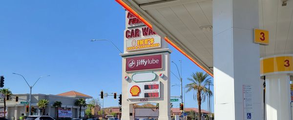 Fabulous Freddy’s by null