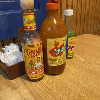 Los Tres Amigos - Condiments - Mexican Near Me - Wood River, Illinois Los Tres Amigos - Condiments - Mexican Near Me - Wood River, Illinois
