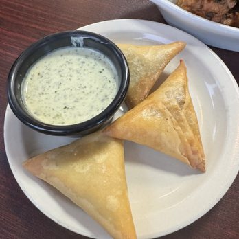 Pizza N Curry - Indian Near Me - Shorewood, Wisconsin Pizza N Curry - Indian Near Me - Shorewood, Wisconsin