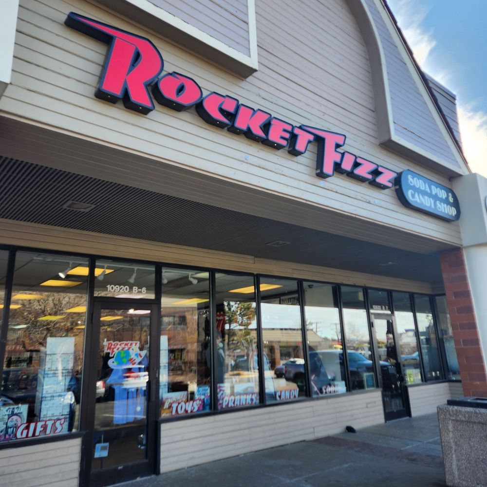 Rocket Fizz - Parker - Store signage in the strip mall - Candy Stores Near Me - Parker, Colorado