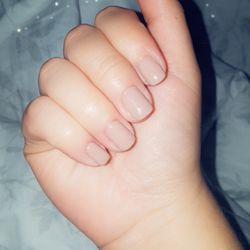 Nails for You - Healthy nude Shellac nails
