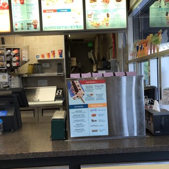 Dairy Queen - Ice Cream & Frozen Yogurt Near Me - Lake Elsinore, California