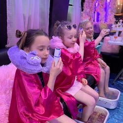 Dreamy Glam Kidz Mobile Spa - Book for fun or a celebration! You can customize any package, call for details!!