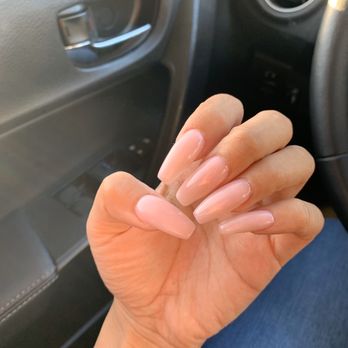 Gloss Nails Studio - Nail Salons Near Me - Santa Clarita, California