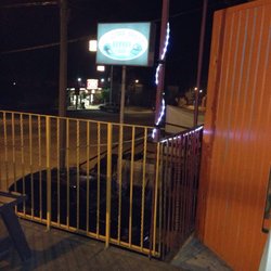 El Gorra Prieta - Front sign
