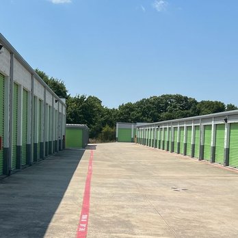 Extra Space Storage - Exterior Units - Extra Space Storage at 303 E Hwy 67, Duncanville, TX 75137 - Self Storage Near Me - Duncanville, Texas