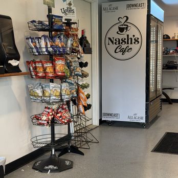 Nash's Cafe - Inside - Bakeries Near Me - China, Maine