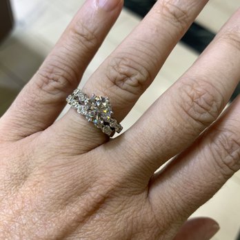 Loyal Jewelry - Jewelry Near Me - Los Angeles, California Loyal Jewelry - Jewelry Near Me - Los Angeles, California