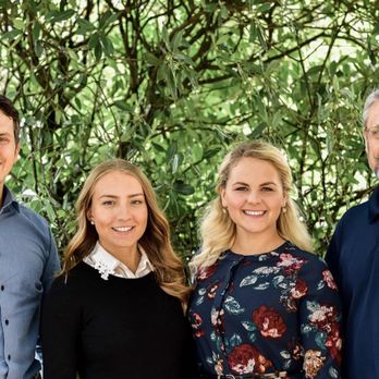 Chiropractic and Manual Therapy - Chiropractic & Manual Therapy Team - Chiropractors Near Me - Vancouver, Washington Chiropractic and Manual Therapy - Chiropractic & Manual Therapy Team - Chiropractors Near Me - Vancouver, Washington