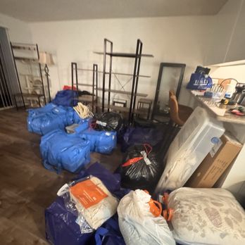 Adept Moving - Movers Near Me - Los Angeles, California Adept Moving - Movers Near Me - Los Angeles, California