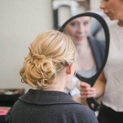 Gl'amour Beauty Bar - Bridesmaid hair